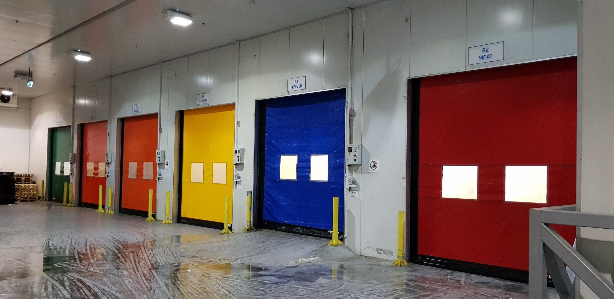 dynaco_high_speed_doors